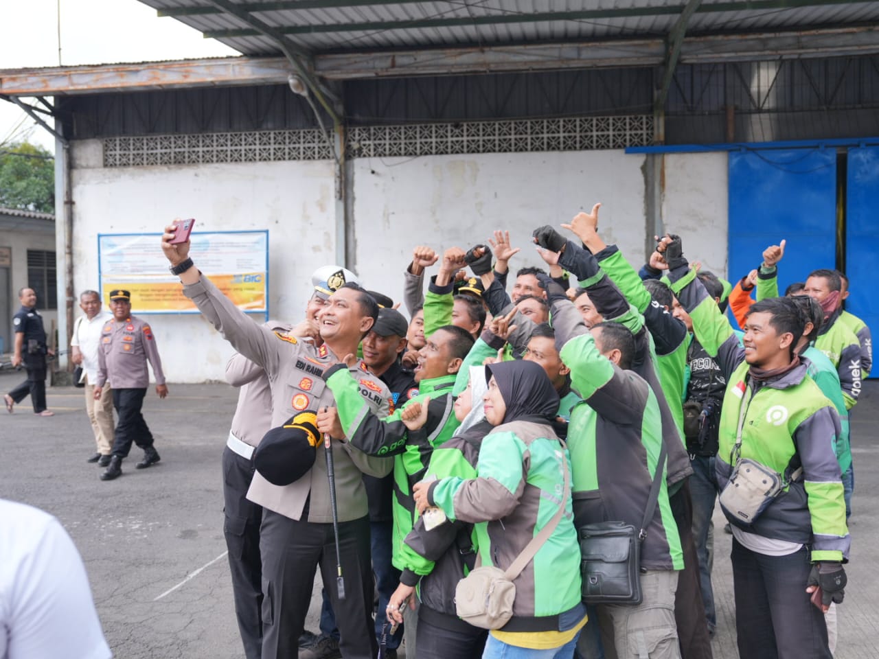 WhatsApp Image 2025-10-29 at 18.13.56 (1)