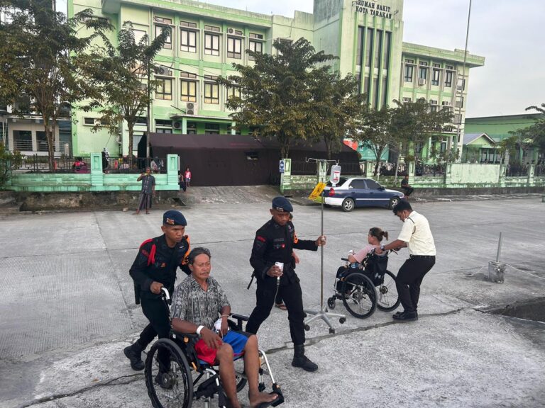 WhatsApp Image 2025-11-08 at 23.23.00