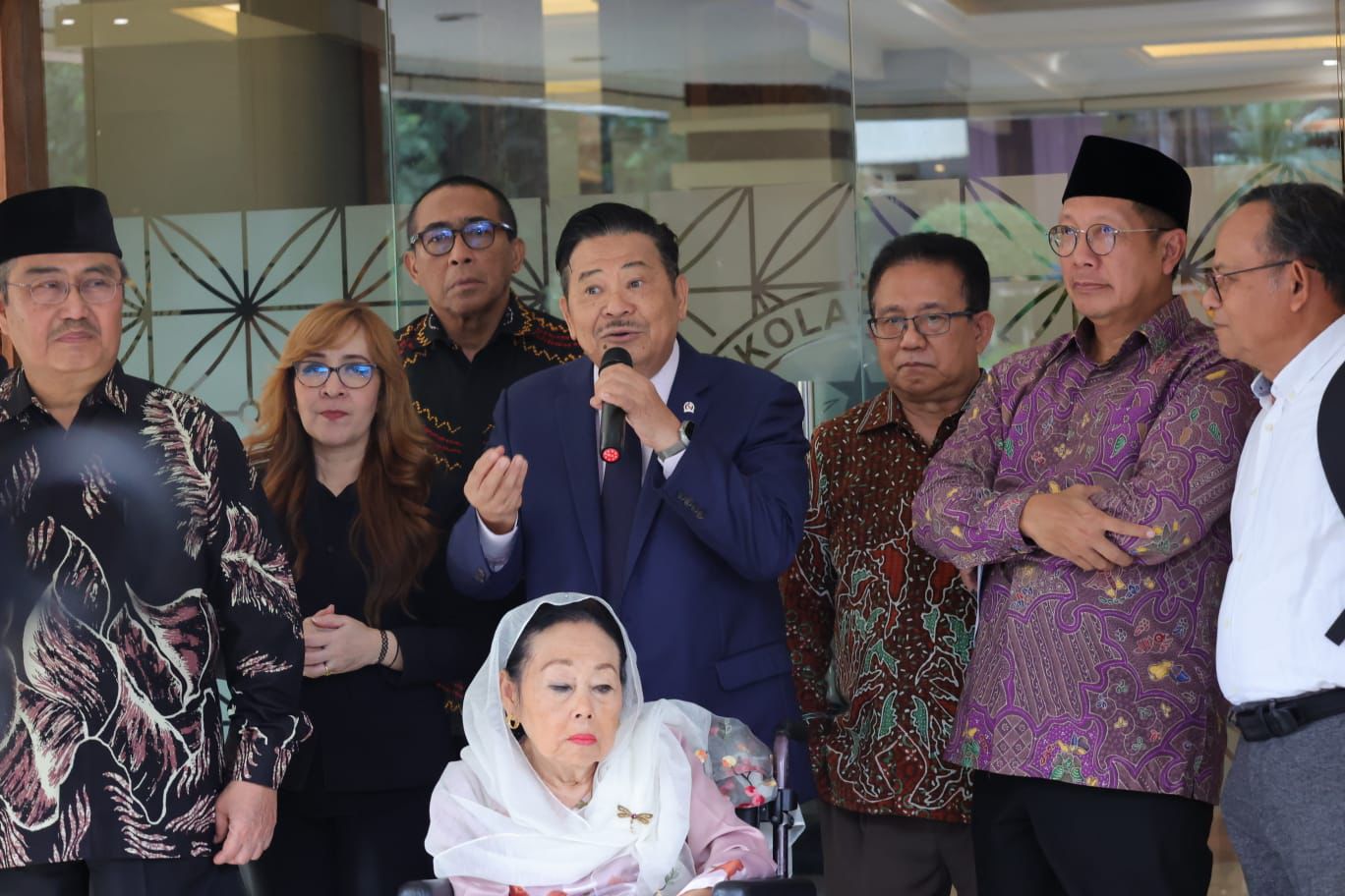 WhatsApp Image 2025-11-13 at 19.36.48 (1)