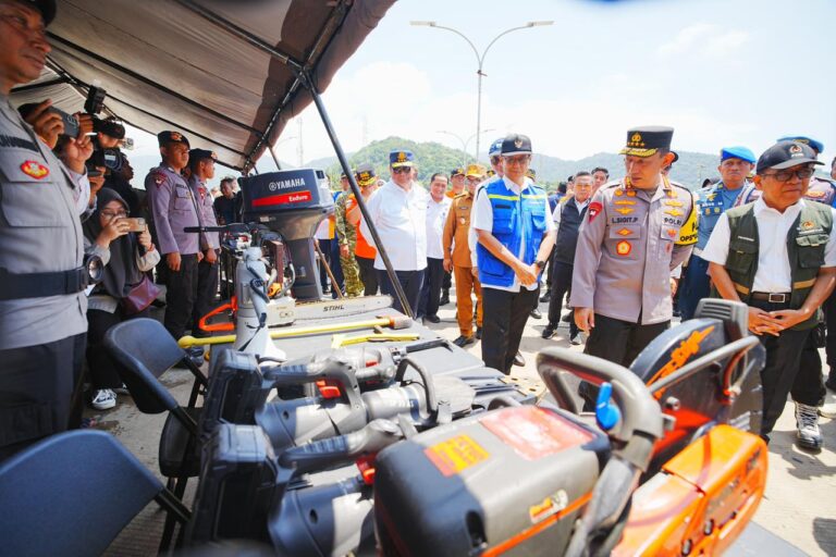 Kapolri Ungkap Pesan Presiden saat Tinjau Merak : Beri Pelayanan Terbaik hingga Waspadai Bencana