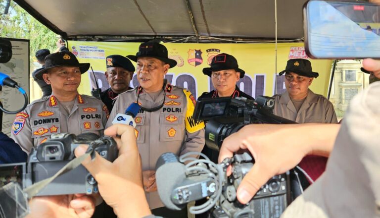 900a736d-49ab-4005-ad27-5e02b8464201