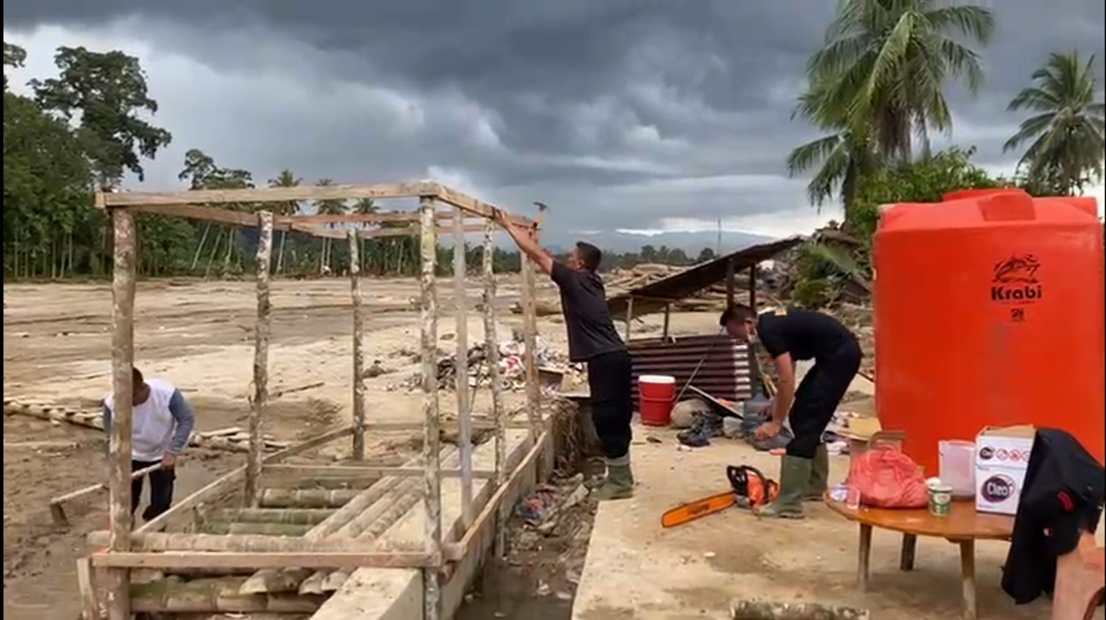 WhatsApp Image 2025-12-06 at 15.08.13