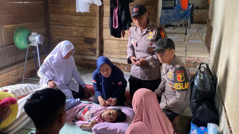 Polri Hadir Jaga Asa di Tengah Bencana, Ratusan Warga Aceh Terima Layanan Bakti Kesehatan Ops Aman Nusa II