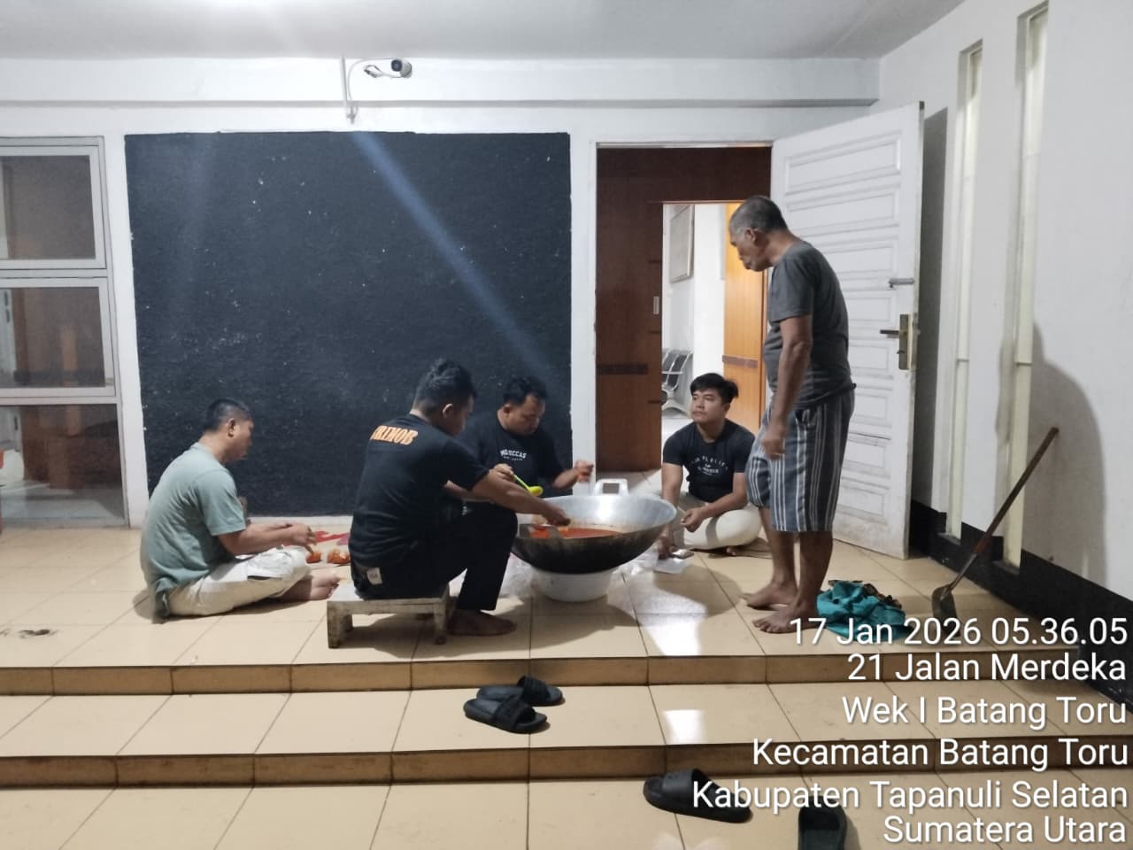 Polda Sumut Gerak Cepat Pulihkan Batang Toru Pasca Banjir dan Longsor, 61 Tenda HUNTARA Kini Teraliri Listrik