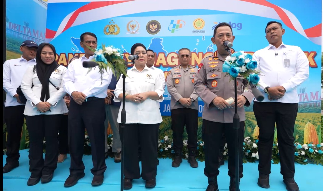 Kapolri-Ketua Komisi IV Panen Raya Jagung di Bekasi, Komitmen Dukung Ketahanan Pangan