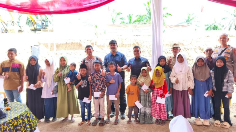 Doa Bersama dan Pematangan Lahan, Kapolda Aceh Komitmen Dorong Percepatan Huntap Korban Bencana