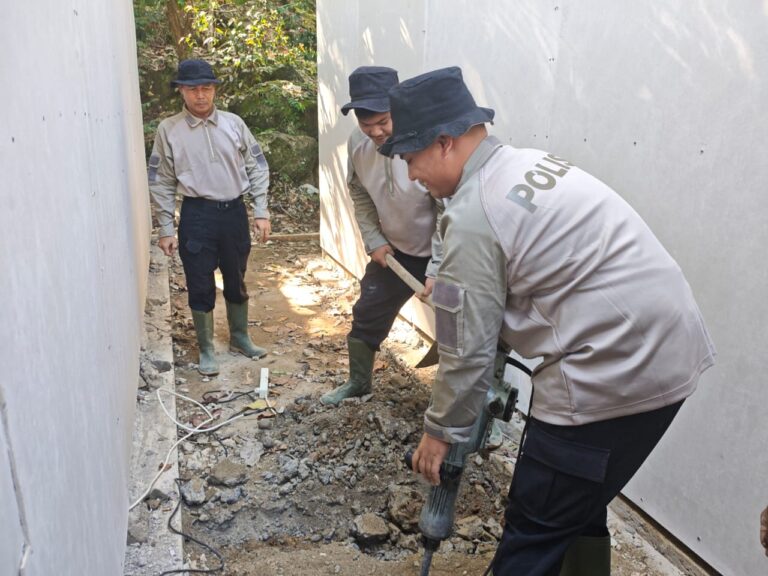 Progres Pembangunan Huntara Puluik Puluik di Polda Sumatera Barat