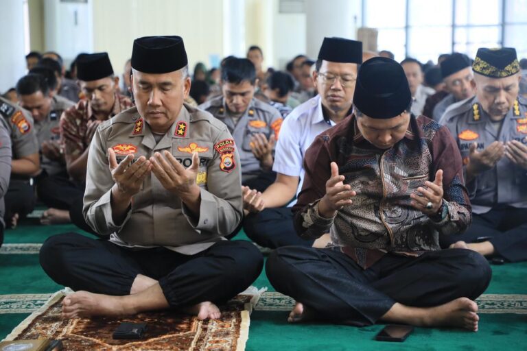 Polda Bengkulu Gelar Peringatan Nuzulul Qur'an 1447 H, Perkuat Nilai Keimanan dan Kebersamaan Personel
