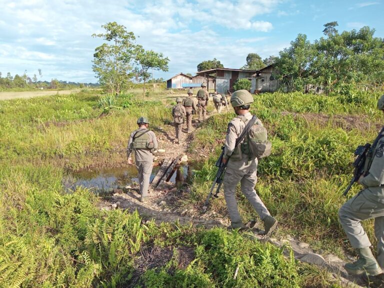 Satgas Operasi Damai Cartenz 2026 Perkuat Keamanan dan Kedekatan Humanis dengan Masyarakat Kenyam