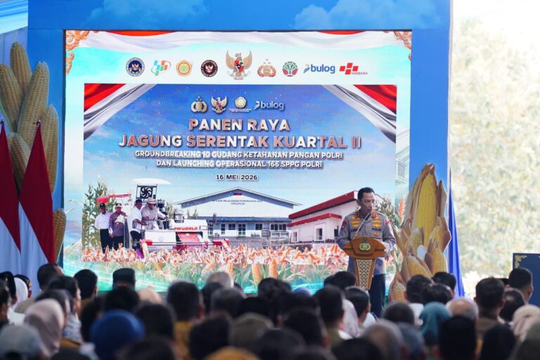 Panen Raya di Tuban, Presiden Prabowo Apresiasi Peran Polri Wujudkan Ketahanan Pangan Nasional