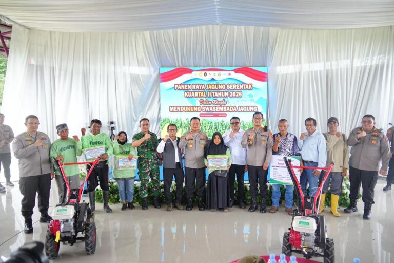 Perkuat Ketahanan Pangan Nasional, Polda Kaltim Gelar Panen Raya Kuartal II Tahun 2026