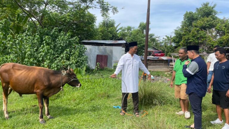 Momentum Iduladha, Kapolresta Bengkulu Berbagi Hewan Kurban untuk Warga