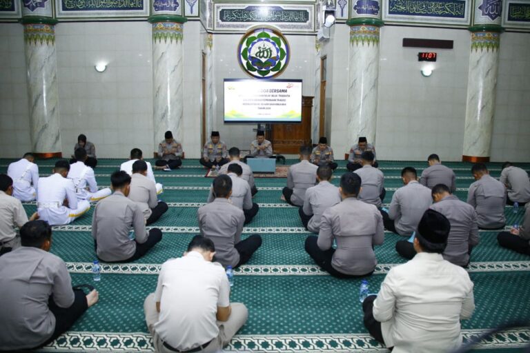 POLRI GELAR DZIKIR DAN DOA BERSAMA SAMBUT HARI BHAYANGKARA KE-80